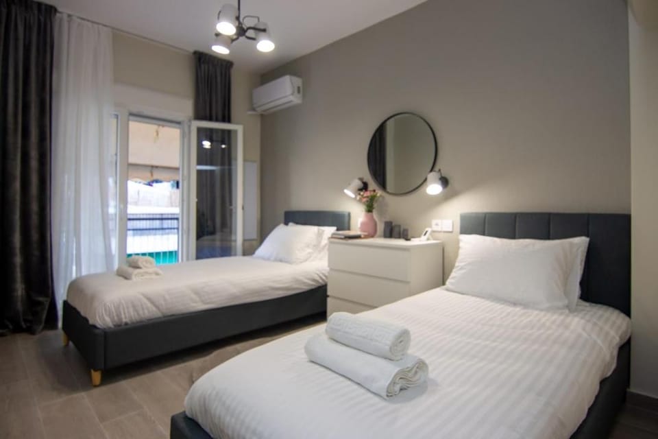 Luxury 2 bedroom apt in Athens center Apartment in Athens