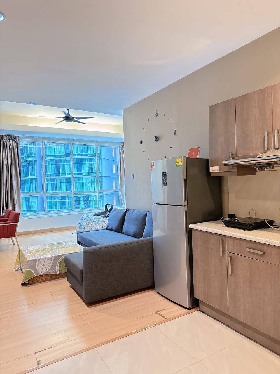 Kitchen or kitchenette, Seating area, Dining area, minibar