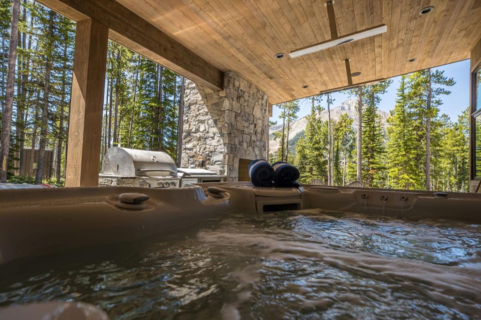 AlpenSky Dreams House in Big Sky