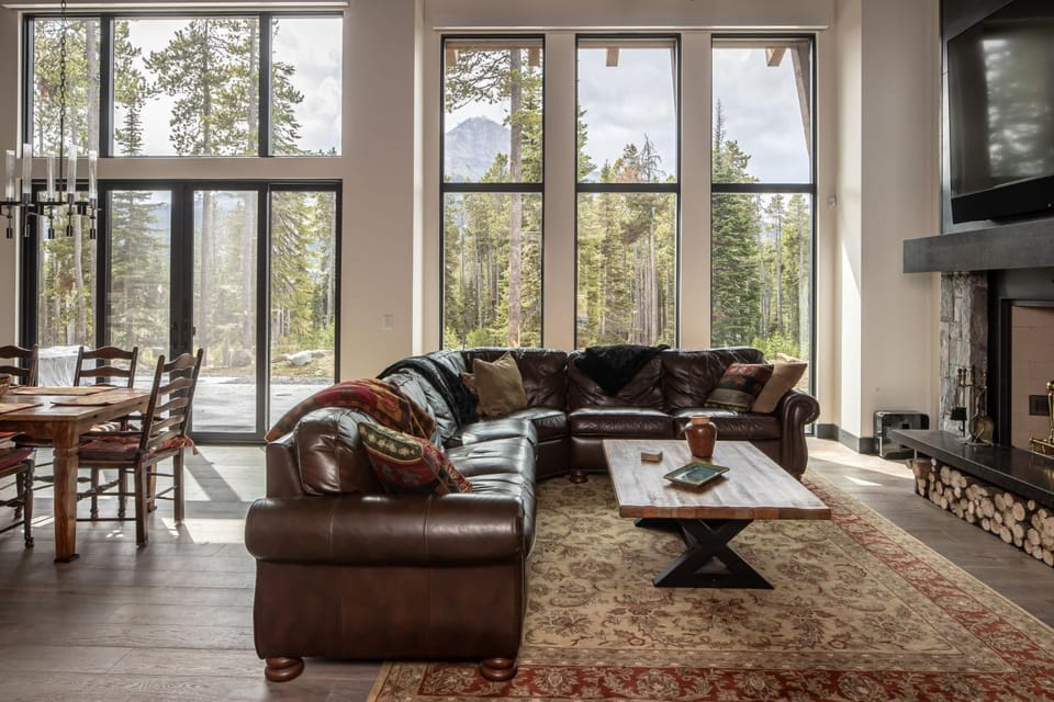 AlpenSky Dreams House in Big Sky