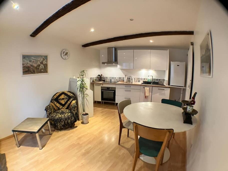 Maison tranquille dans village House in Castelnau-le-Lez