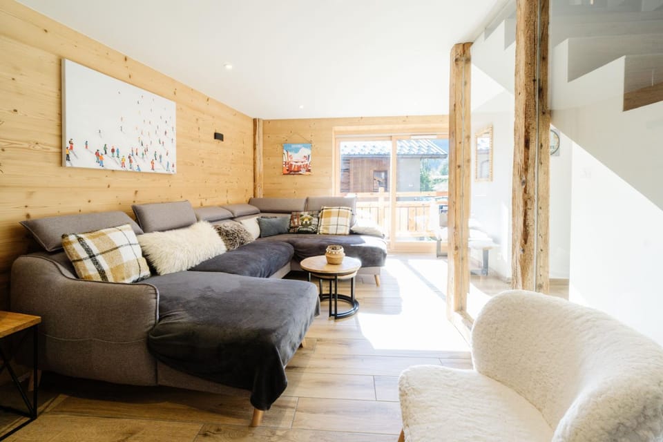Property building, Living room