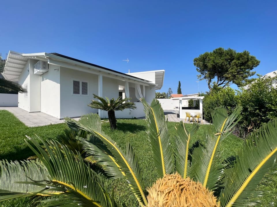 Property building, Garden view