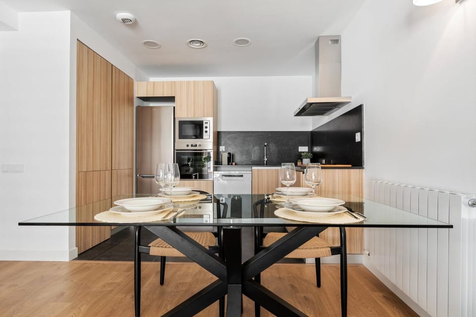 Kitchen or kitchenette, Food and drinks, Dining area, Food, minibar, pet friendly, stove