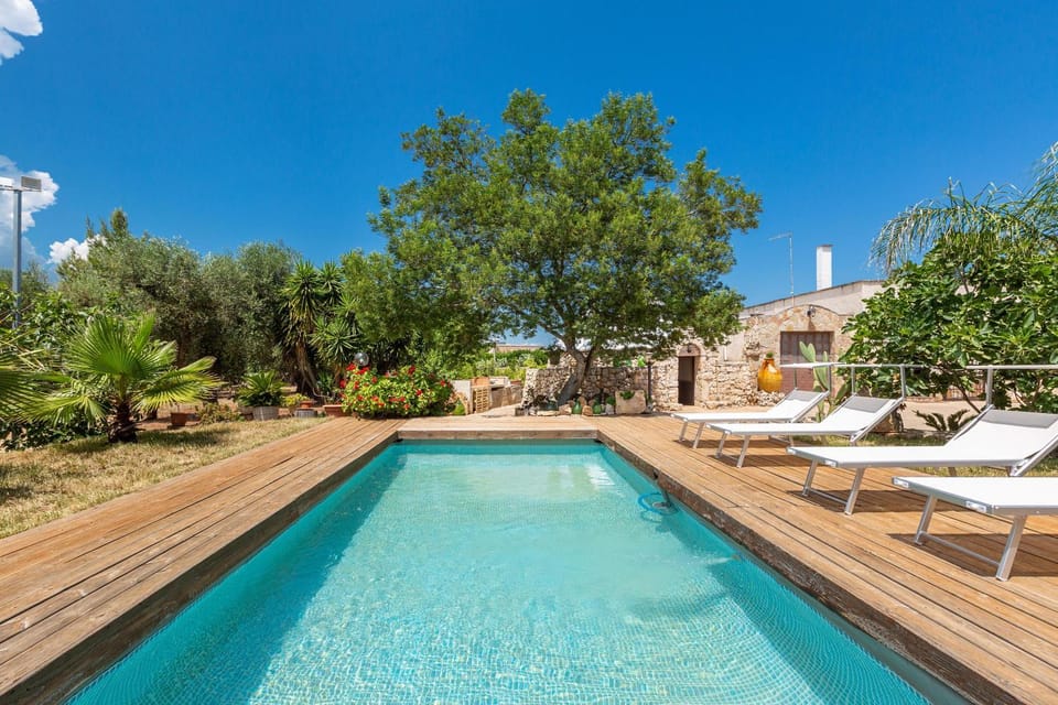 Garden, Swimming pool
