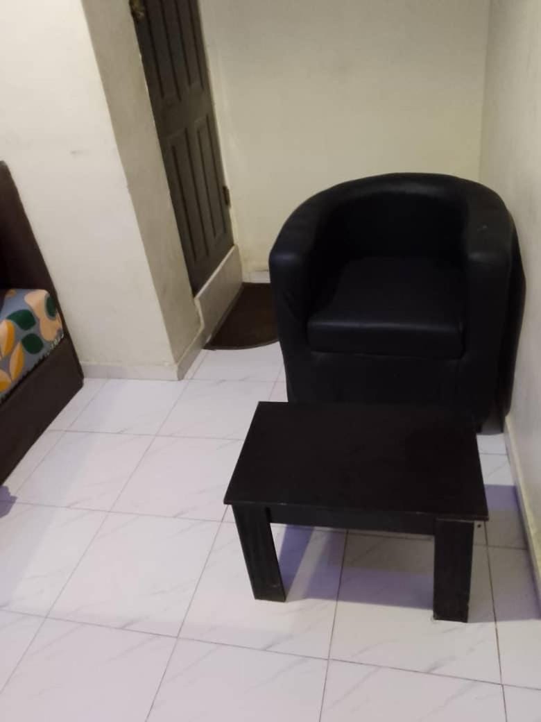 JEFFOSA Hotel & Suites Capsule hotel in Lagos