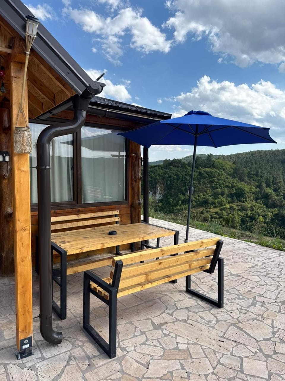 Vikendice Moskva Uvac House in Zlatibor District, Serbia