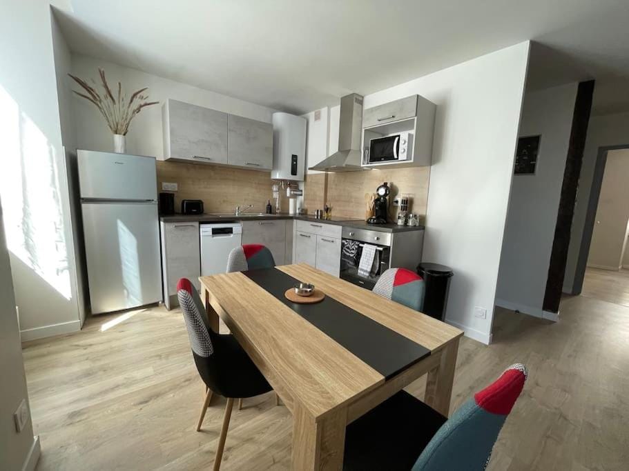 Coffee/tea facilities, Kitchen or kitchenette, dishwasher, minibar, pet friendly, stove, toaster