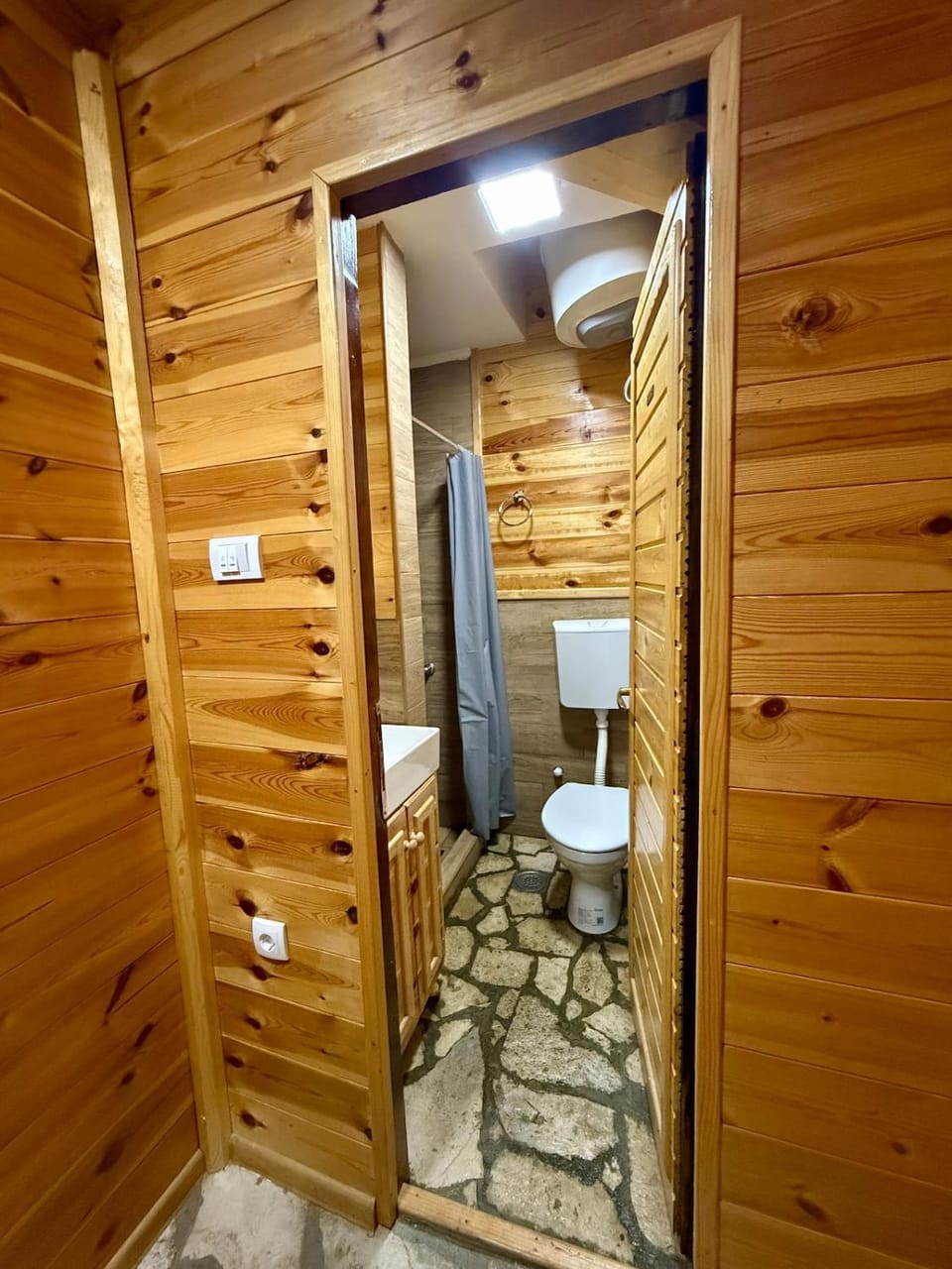 Toilet, Bathroom