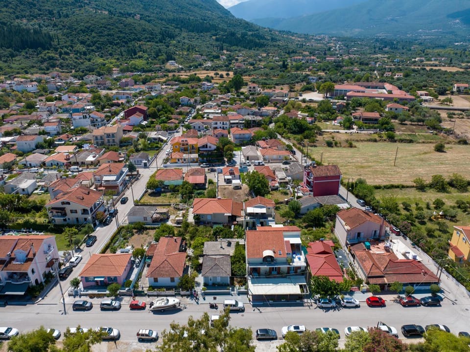 Neighbourhood