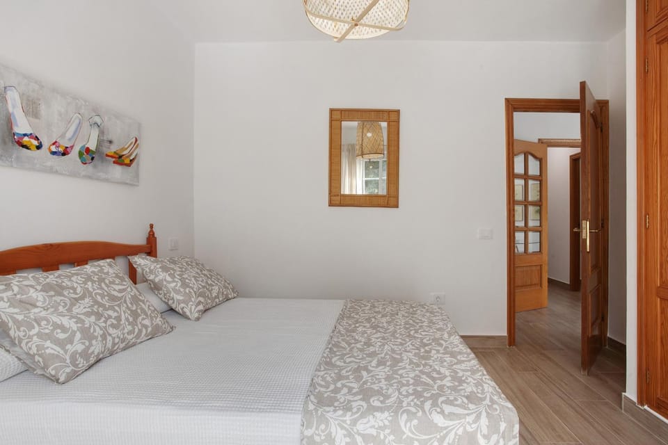 Property building, Living room, Bedroom