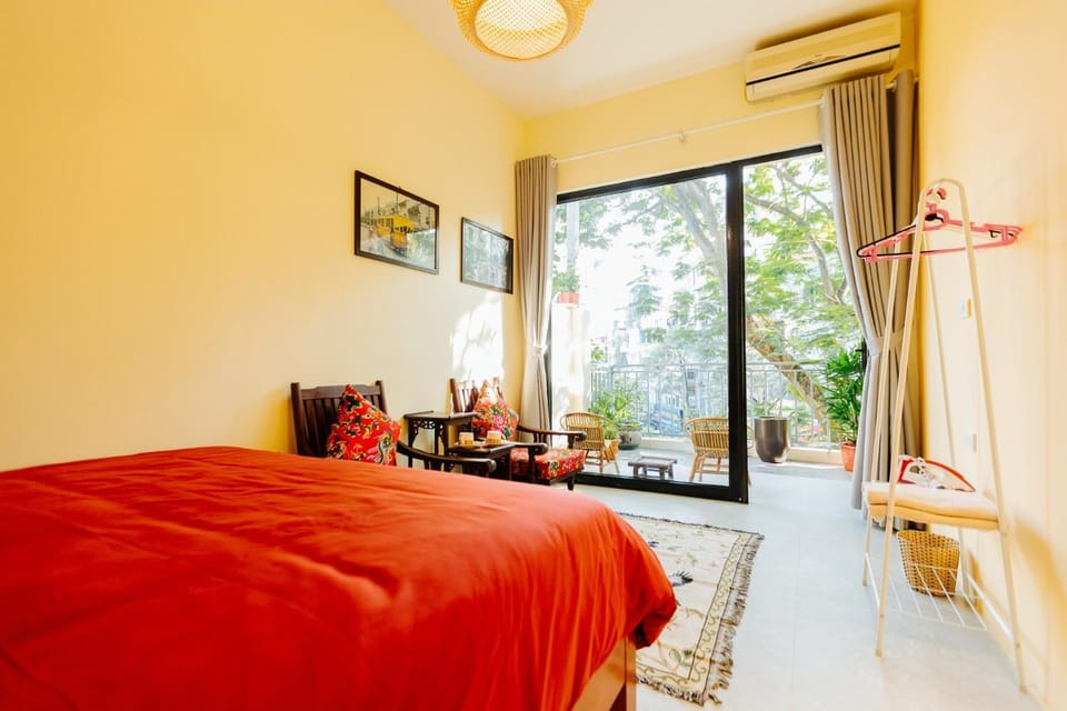 Nusmile home & travel 22 hang Non, Old town Vacation rental in Hanoi