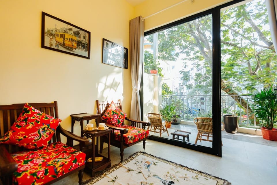 Nusmile home & travel 22 hang Non, Old town Vacation rental in Hanoi