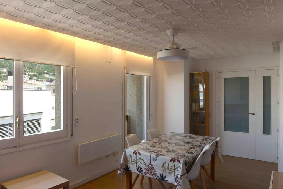 Communal lounge/ TV room, Living room, Dining area