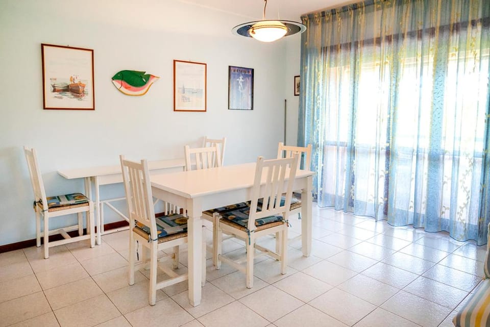 S220 - Sirolo, trilocale in centro con terrazzo Apartment in Sirolo