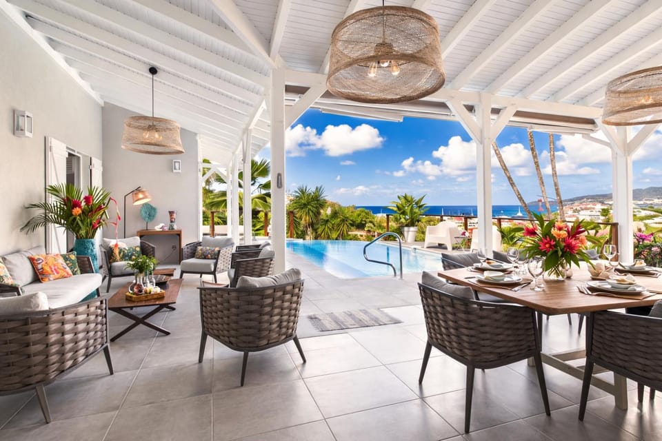 Villa de Luxe Perlane Bay vue mer piscine chauffée Villa in Les Trois-Îlets