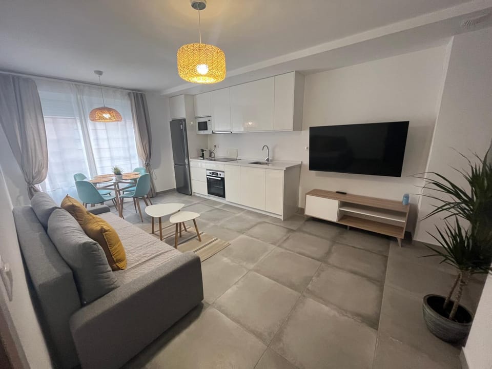 TV and multimedia, Kitchen or kitchenette, Living room
