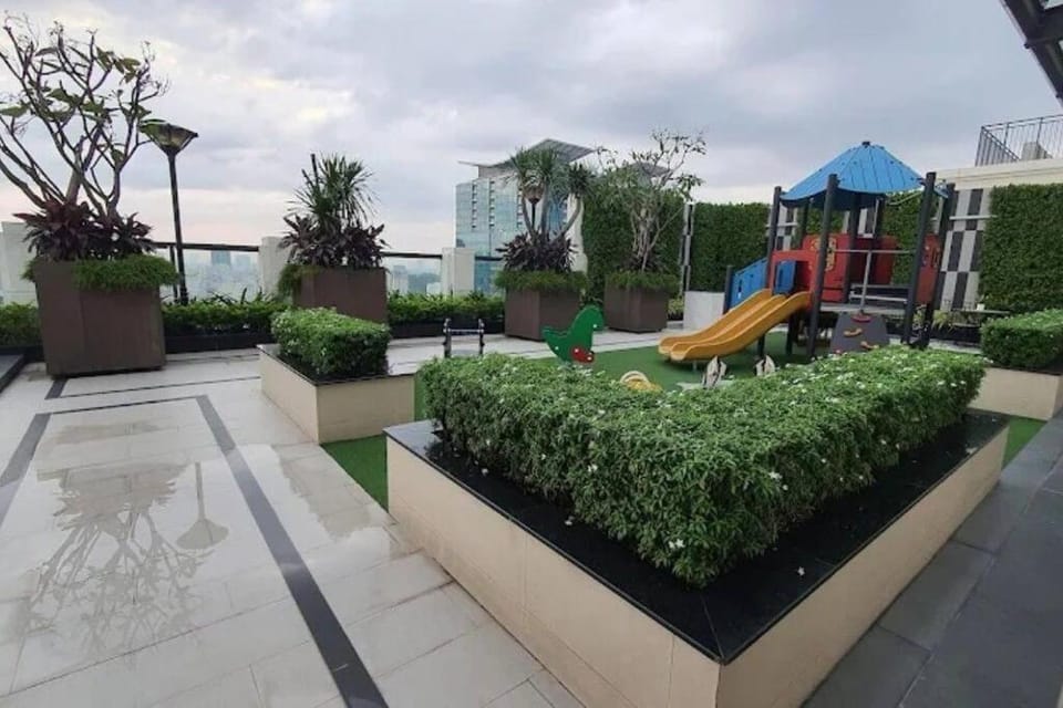 The Rixx Amazing Apartment in D1/bathtub/pool/gym Apartment in Ho Chi Minh City