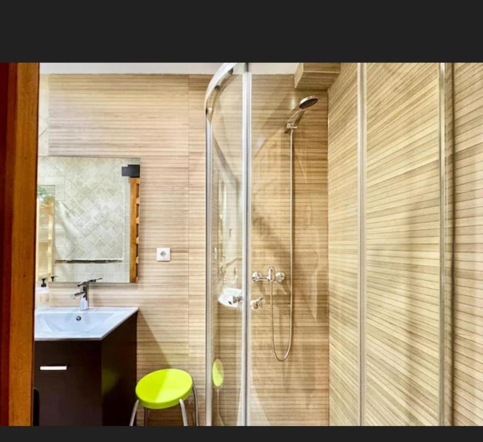 La Pedriza LA CASA DEL GALAPAGAR Apartment hotel in Community of Madrid