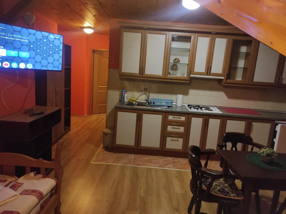 Motel Lovac Motel in North Macedonia