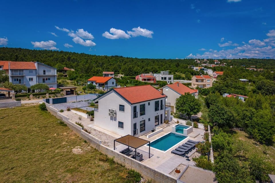 Villa Hadrian Villa in Šibenik-Knin County, Croatia