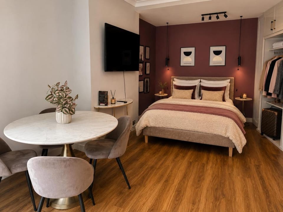 Family Studio-flat near Regents Park n1 Apartment in London Borough of Camden