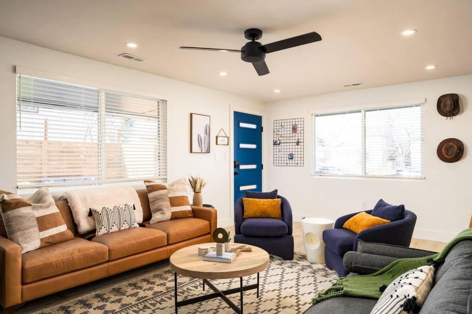 Wild West Disco Haus 2! New Hot Tub, Patio + Gym House in Wheat Ridge