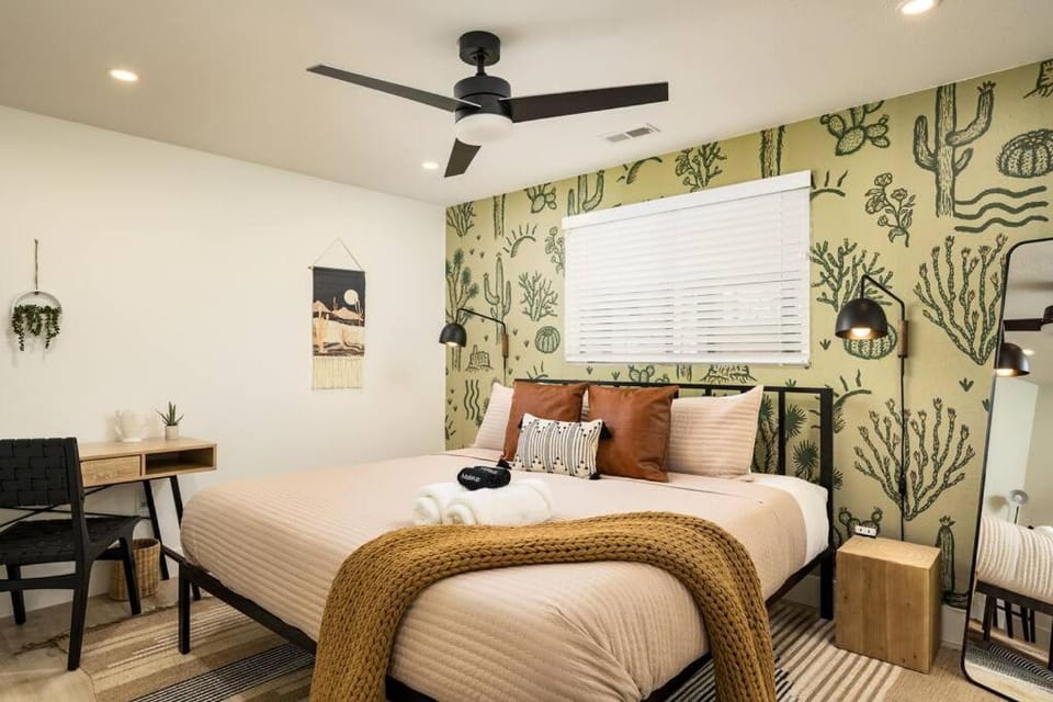 Wild West Disco Haus 2! New Hot Tub, Patio + Gym House in Wheat Ridge