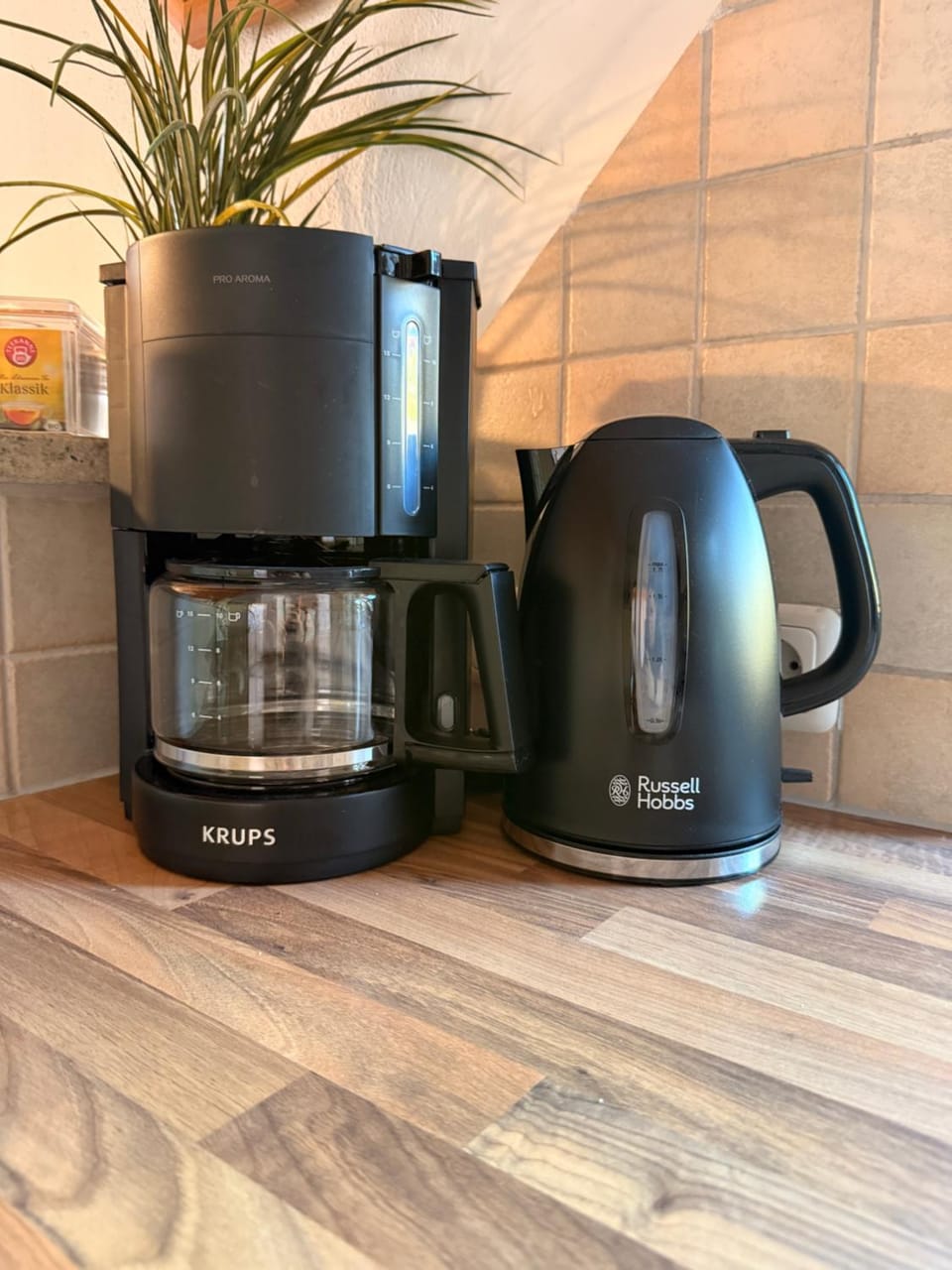Coffee/tea facilities