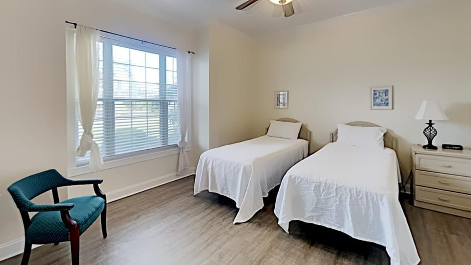 Golf and Beach Getaway Relaxation at its Finest House in Pawleys Island
