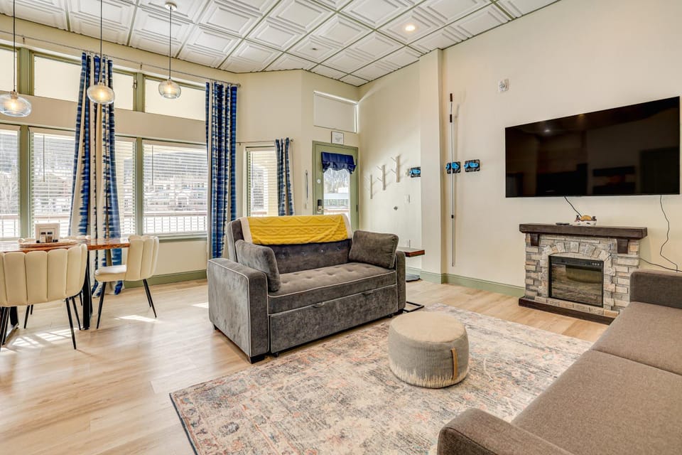 Keystone Lake Haven: Heated Pool & Ski Shuttle! House in Keystone