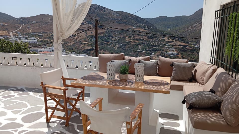 Patio, View (from property/room), Balcony/Terrace