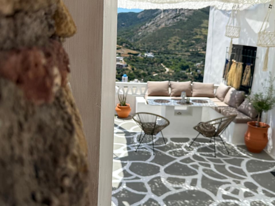 Vasiliki Skyros Castle View House in Euboea