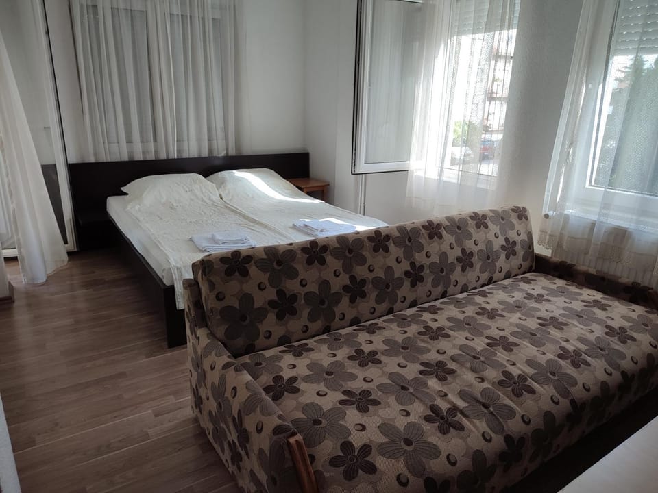 Snegar Guest House Apartment in Ohrid