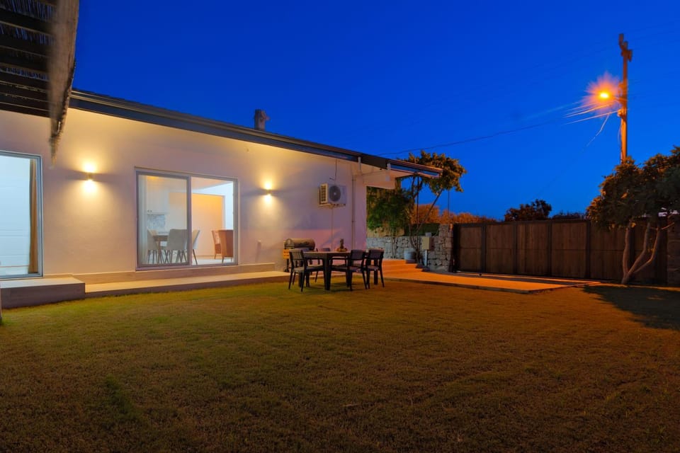 Property building, Patio, Night, Garden, Dining area, Garden view