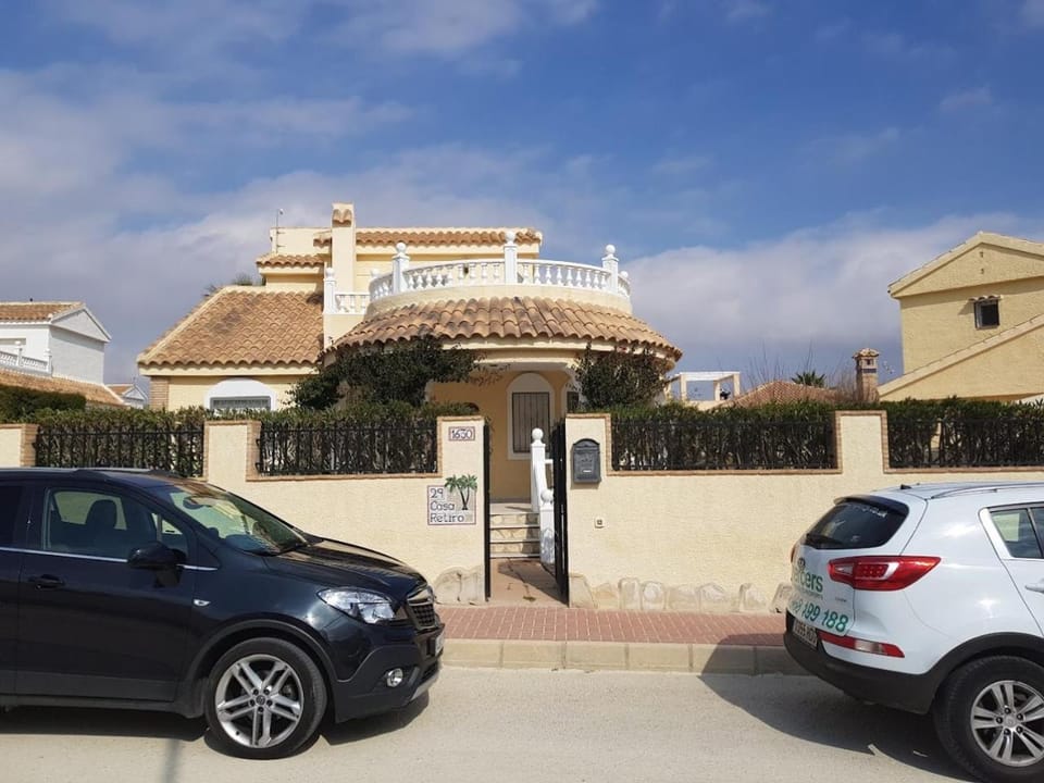 Quiet Relaxing 3 bed 3 bath Villa for 8 Camposol Sect D Villa in Bajo Guadalentín