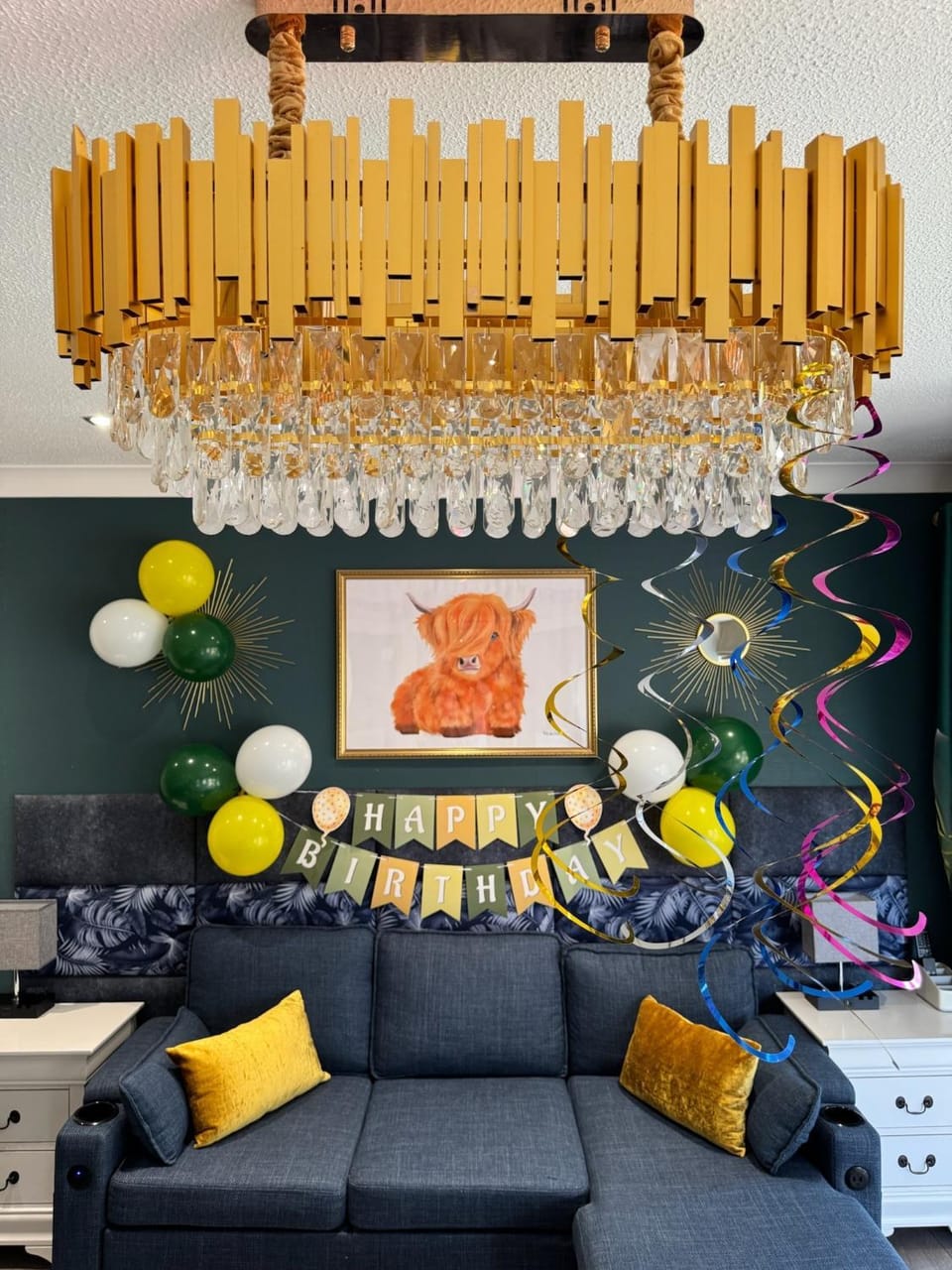 FINN VILLAGE "Raspberry Cottage" Private Garden, 6-seater HOT TUB, Firepit & Pizza Stove House in Scotland