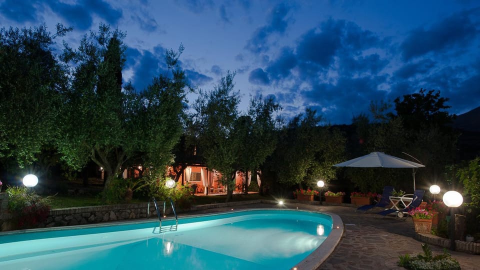 Garden, Swimming pool