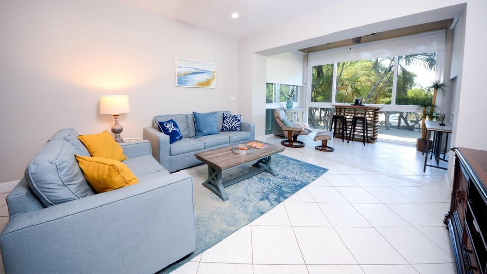 207 Mariners Club House in Key Largo
