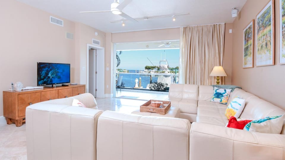 115 Mariners Club House in Key Largo
