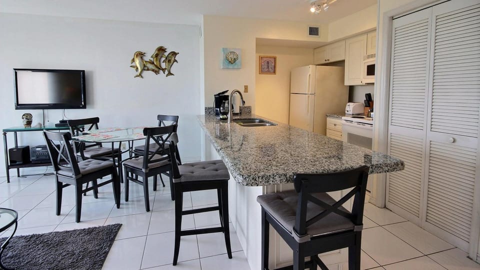 2306 Ocean Pointe Suites House in Tavernier