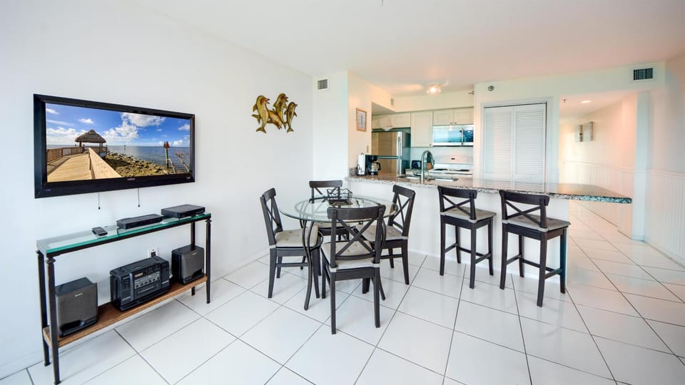 2306 Ocean Pointe Suites House in Tavernier