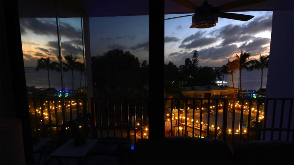 B405 Moon Bay House in Key Largo