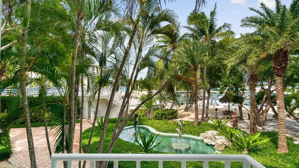 203 Mariners Club House in Key Largo