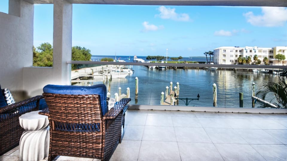122 Mariners Club House in Key Largo
