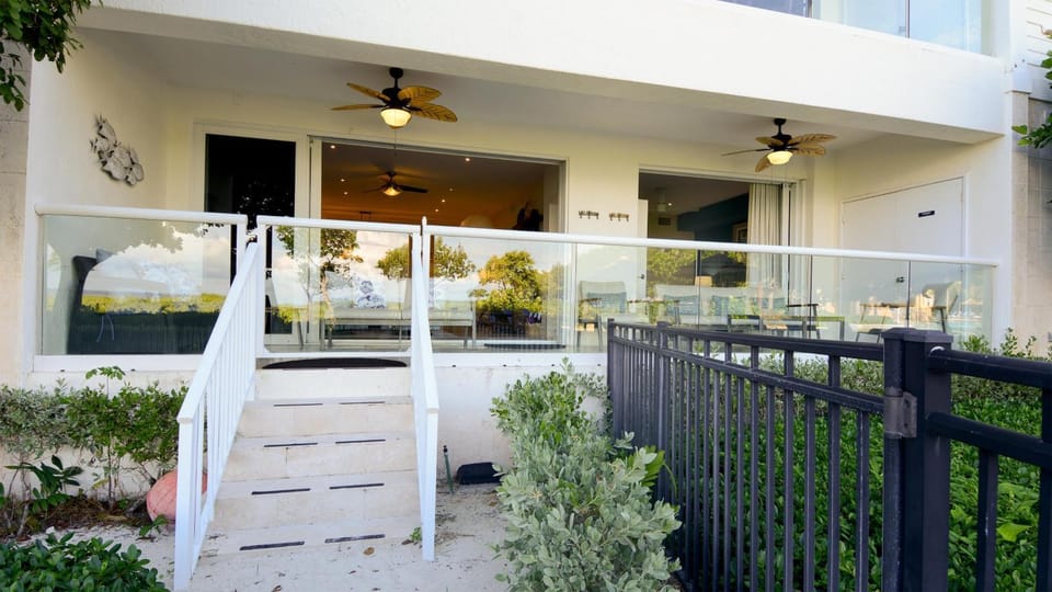 513 Mariners Club House in Key Largo
