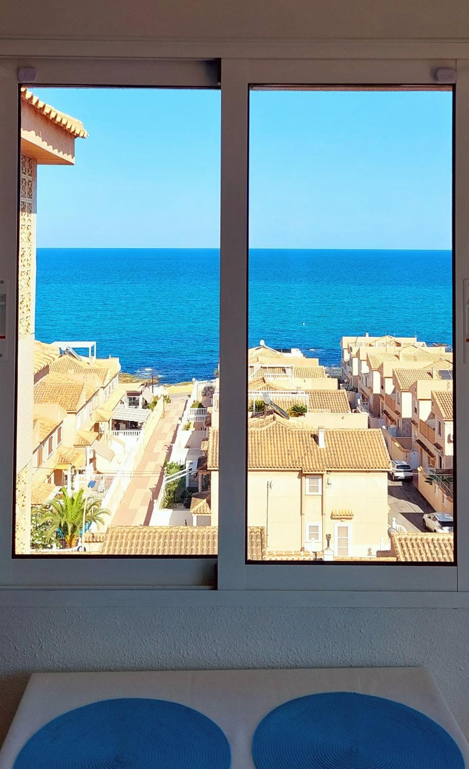 Living room, Sea view