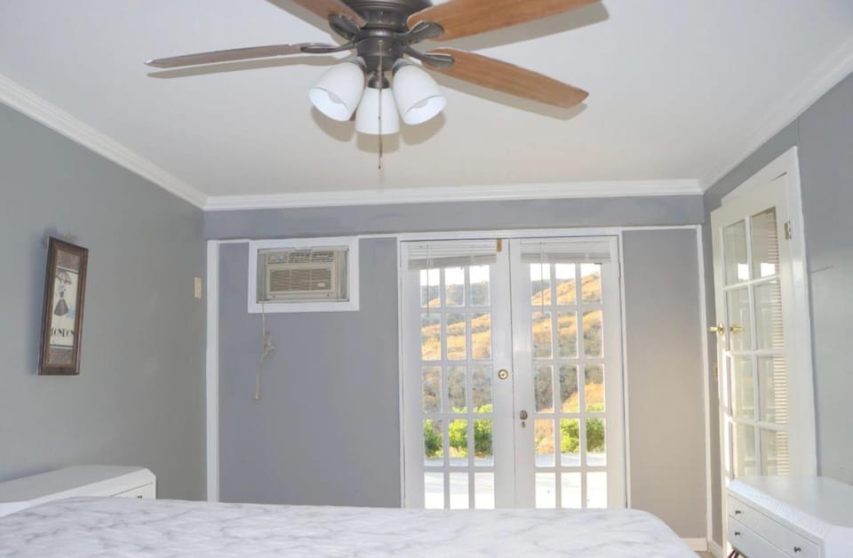 Mountain View Studio Vacation rental in Hemet