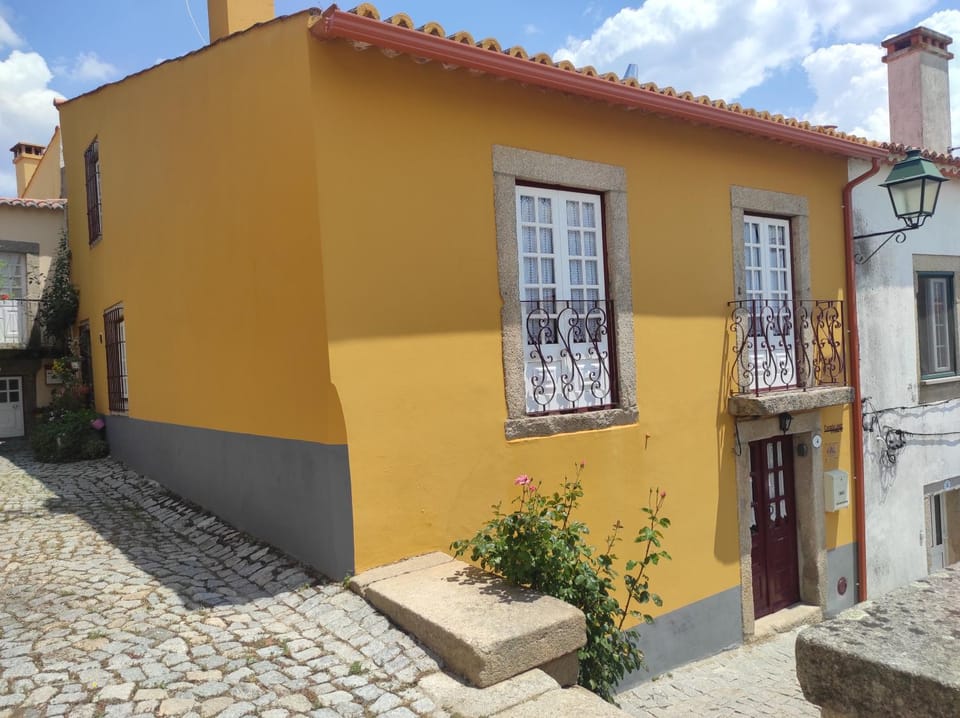 Property building, Off site, Day