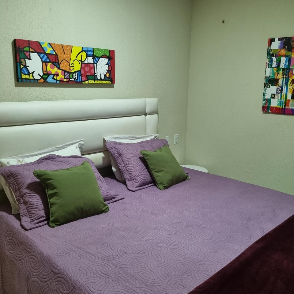 Photo of the whole room, Decorative detail, Bedroom